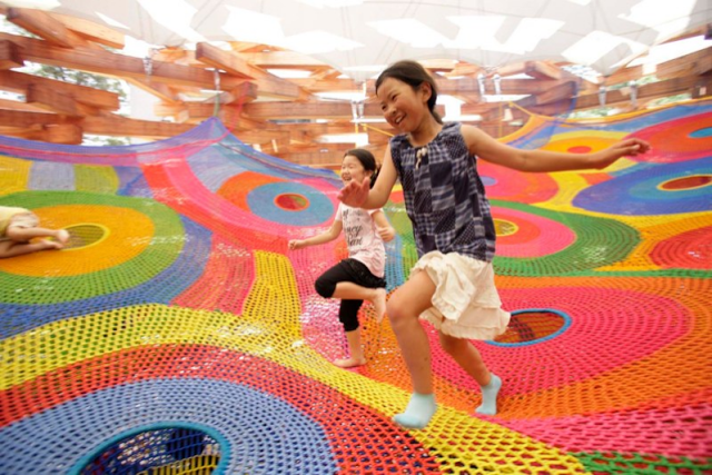 toshiko horiuchi macadam crochet knit playground playscape21 - Toshiko Horiuchi y sus parques de ganchillo
